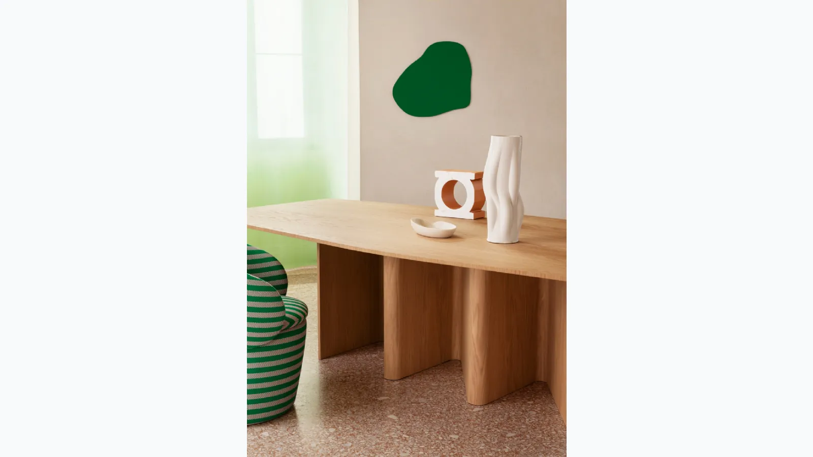 Nami Dining table by Miniforms