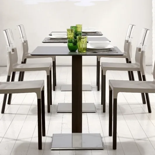 Natural Tiffany table by Scab Design.