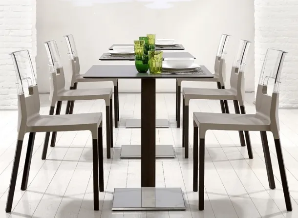Natural Tiffany table by Scab Design.
