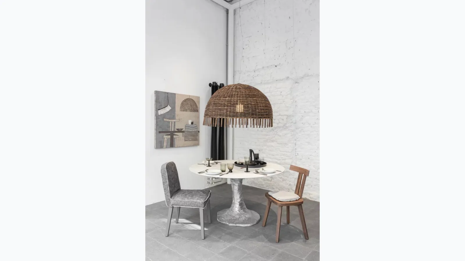 Next 136 table in marble and aluminum by Gervasoni.