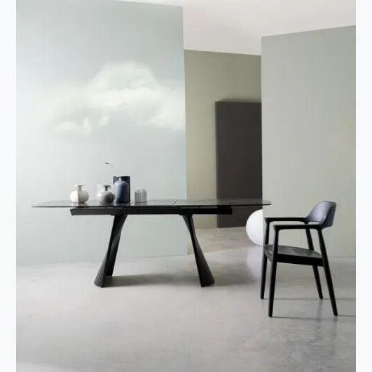 Extendable glass table Oliver by Bizzotto.