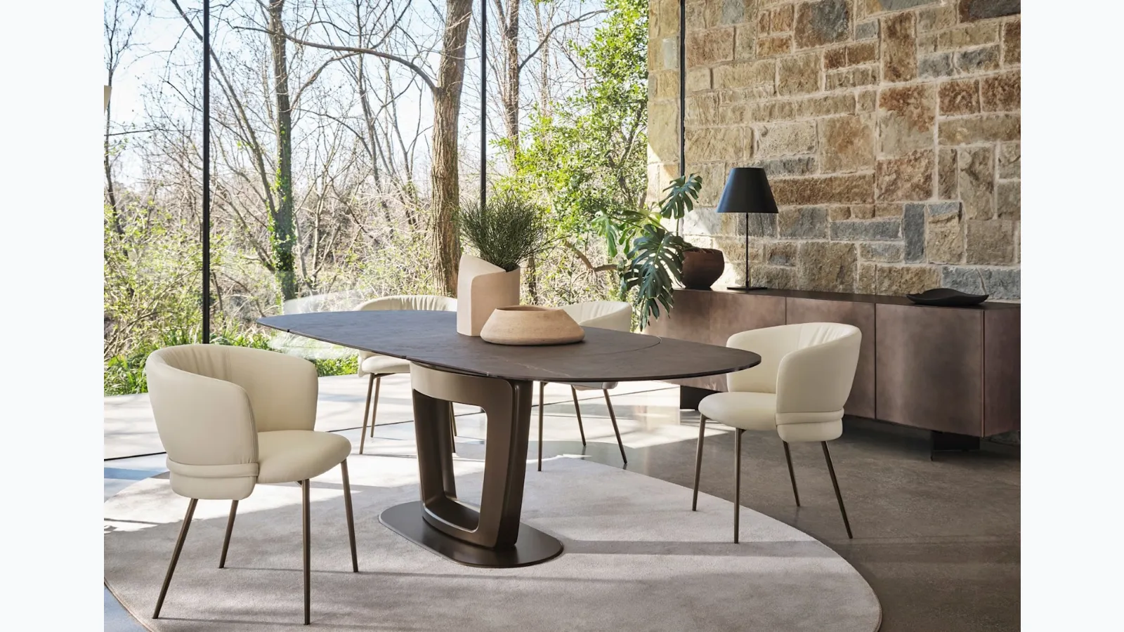 Extendable dining table Orbital by Calligaris