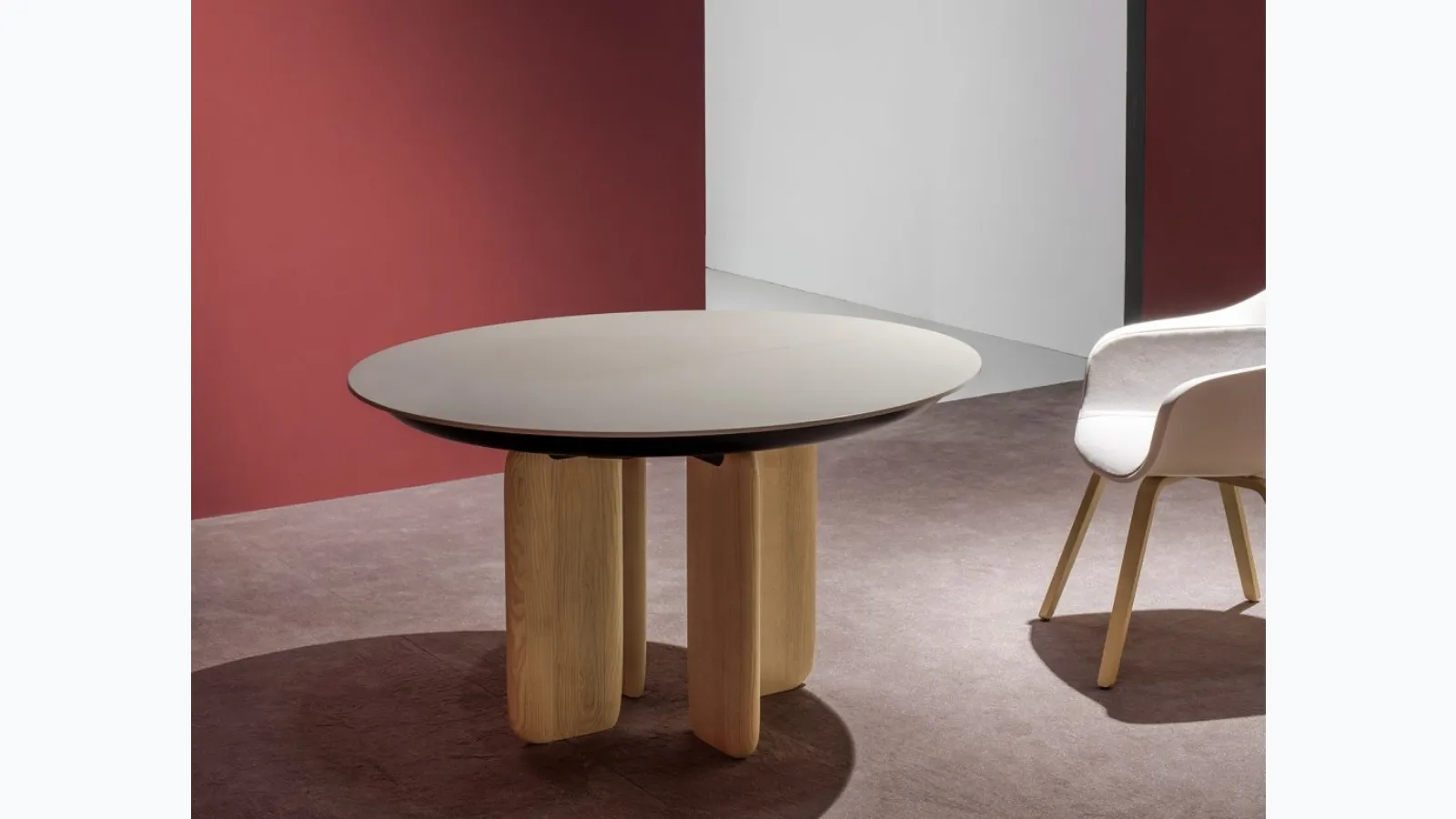 Extendable table Pala by Kristalia