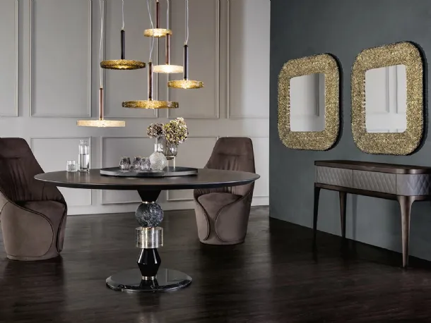 Round table with Pandora wood top by Tonin Casa.