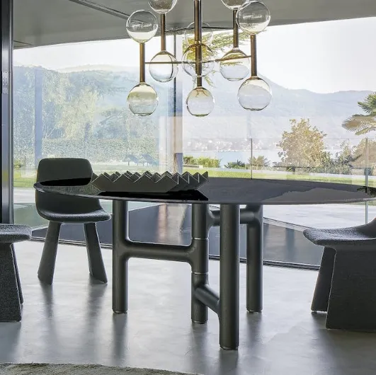 Pivot oval glass table with Bonaldo wooden base.