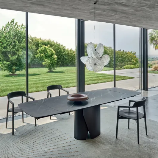 Extendable dining table Plug by Sangiacomo