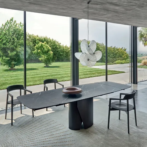 Extendable dining table Plug by Sangiacomo