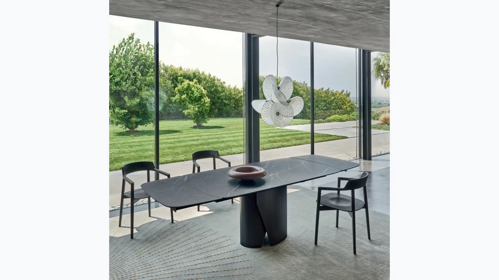 Extendable dining table Plug by Sangiacomo