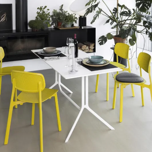 Folding table Poule by Kristalia