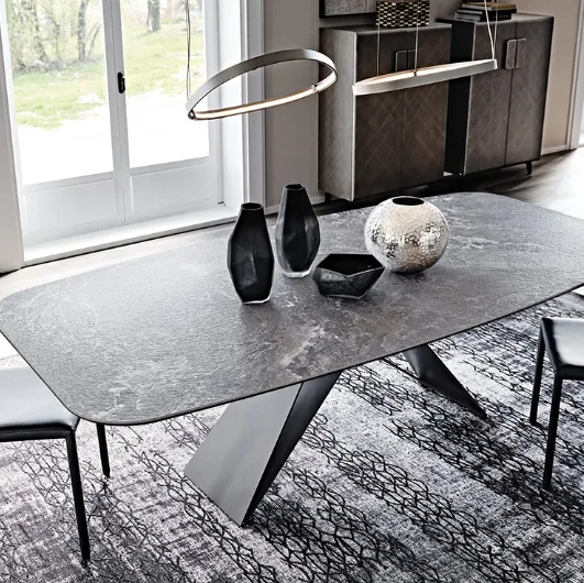 Premier Keramik table by Cattelan Italia.