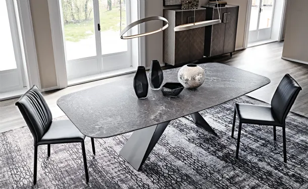 Premier Keramik table by Cattelan Italia.