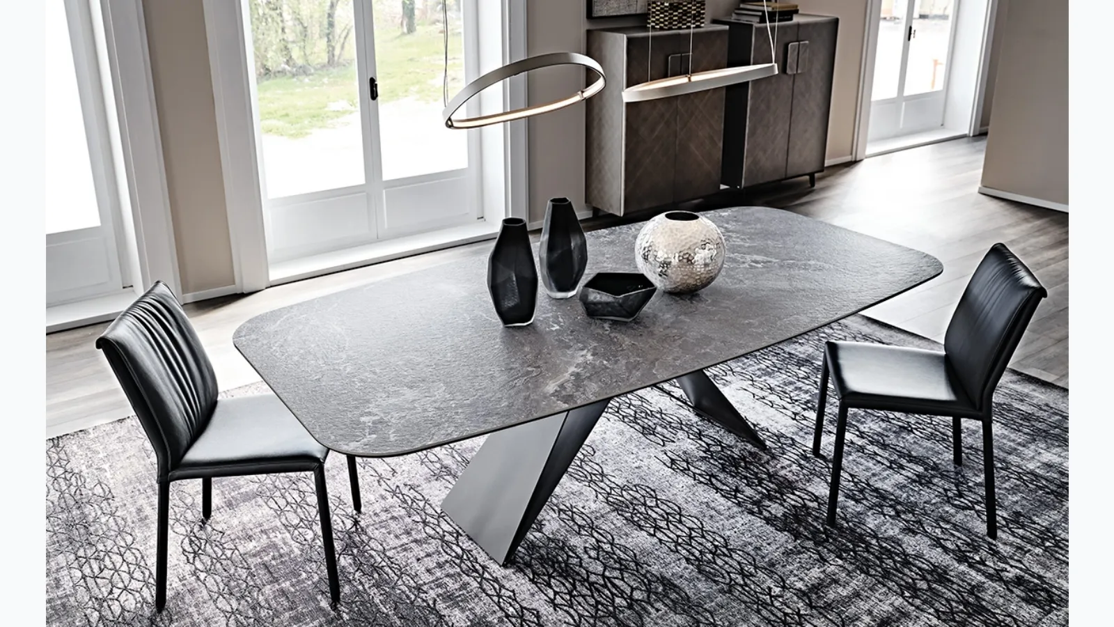 Premier Keramik table by Cattelan Italia.