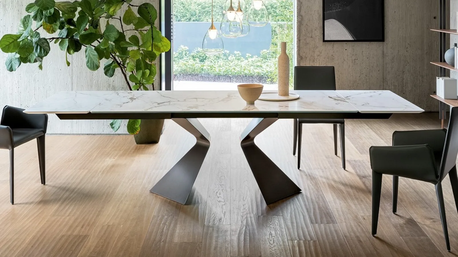 Extensible table Prora in ceramic by Bonaldo.