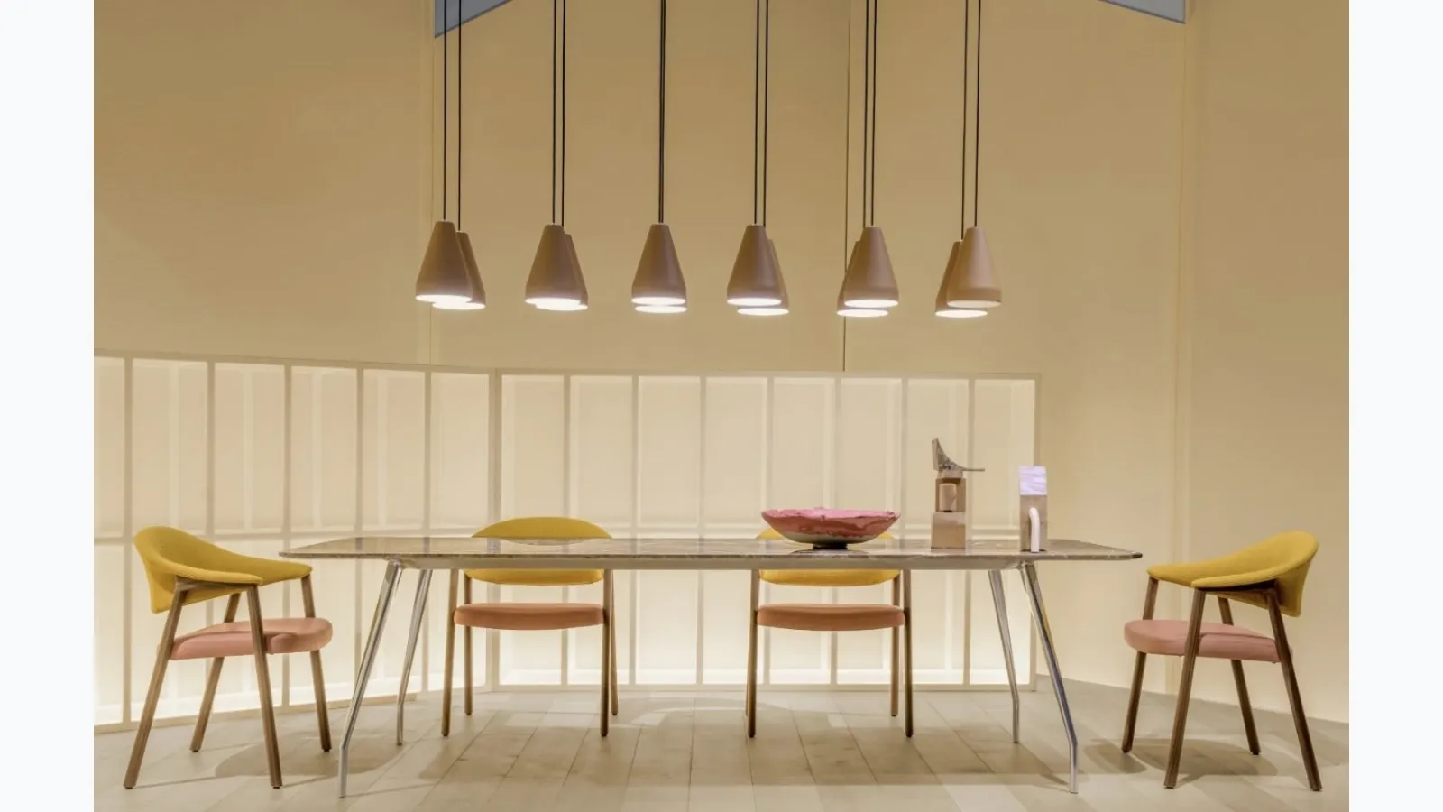 Rizz table in marble agglomerate by Pedrali