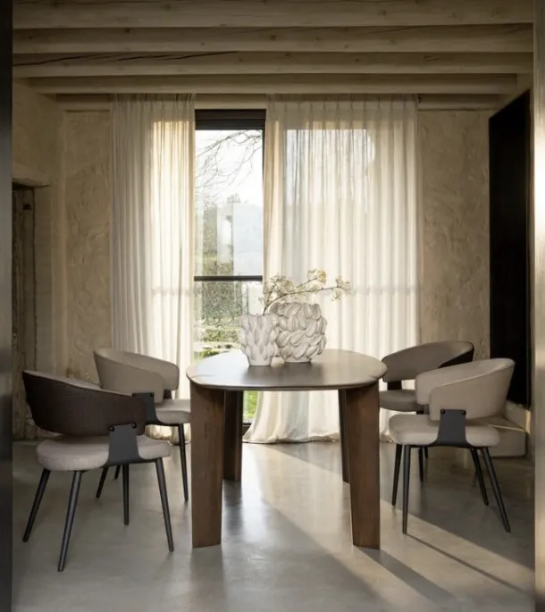 Sterling Table in Bizzotto wood