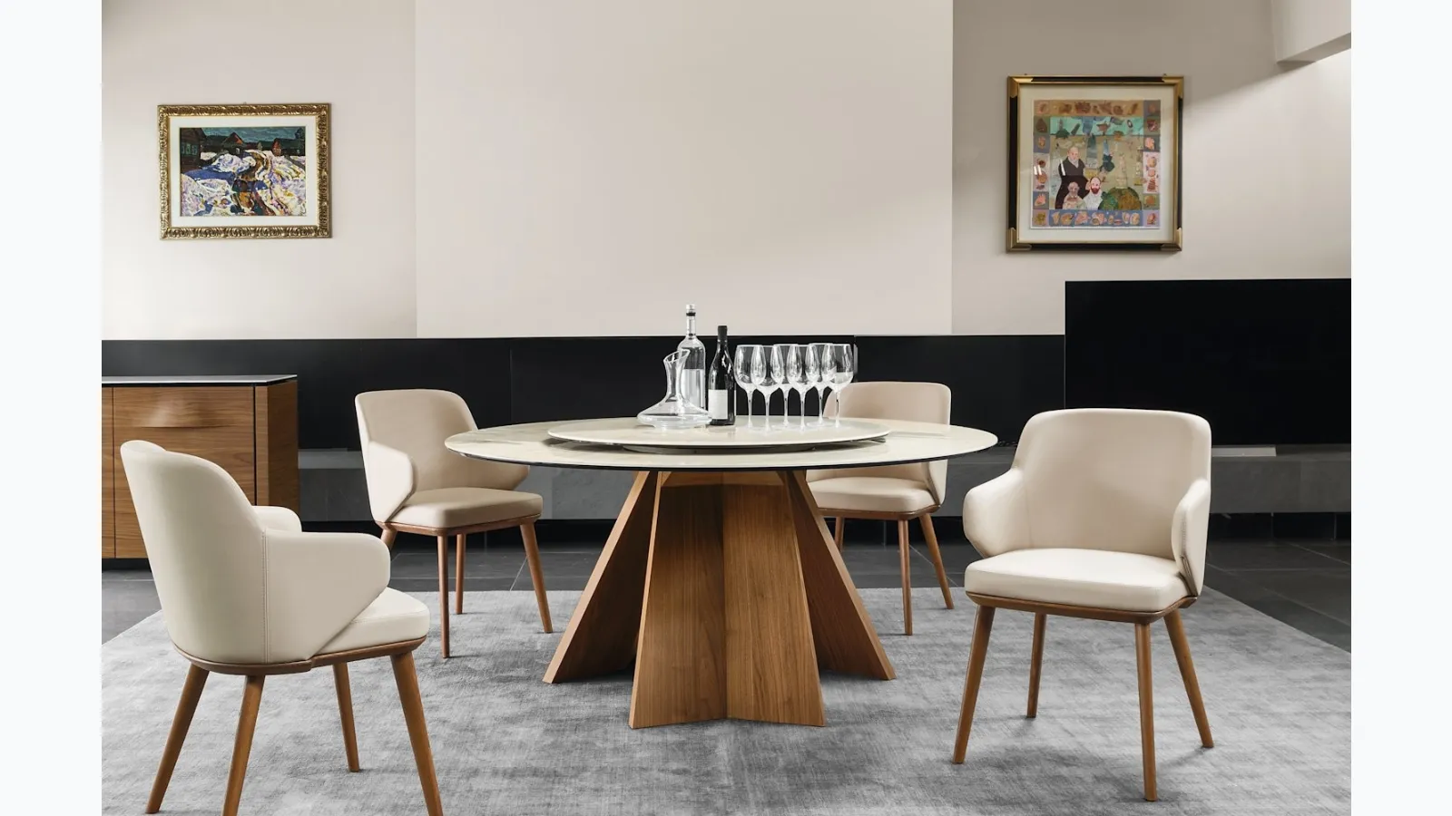 Susan round table in ceramic by Calligaris