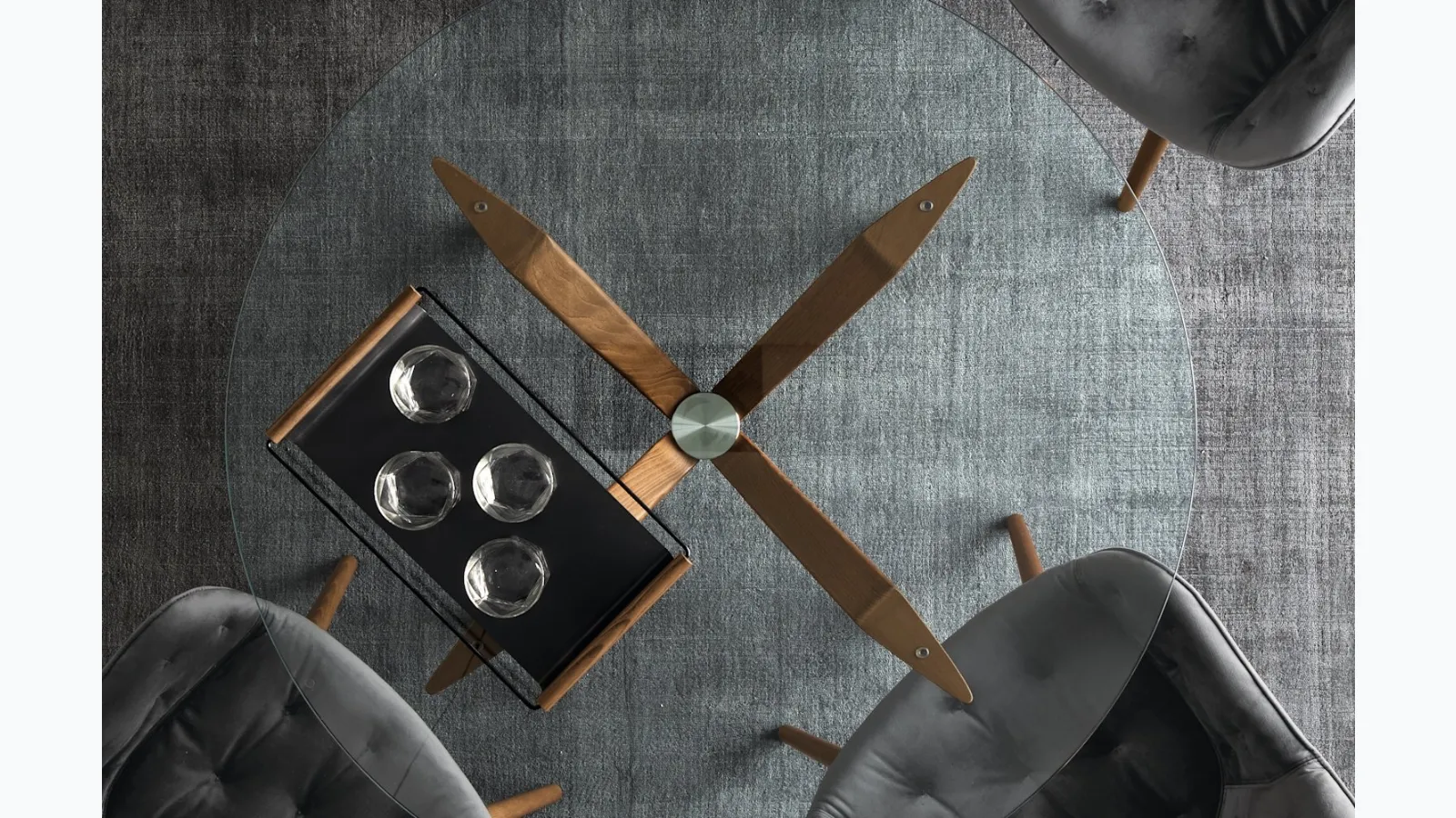 Tokyo round glass table by Calligaris