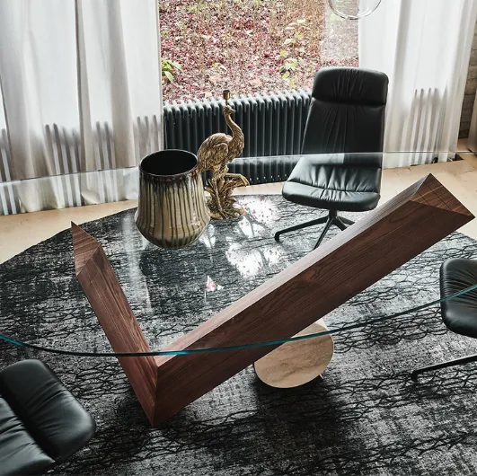 Glass table with wooden base Valentino by Cattelan Italia.