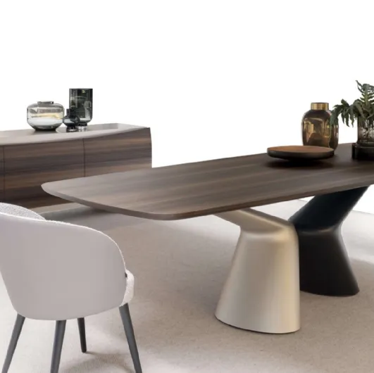 Victor table with Presotto essence top.