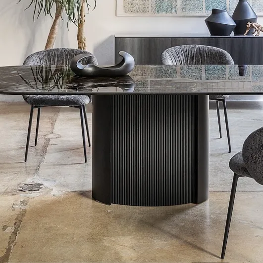 Yoroi ceramic table by Calligaris
