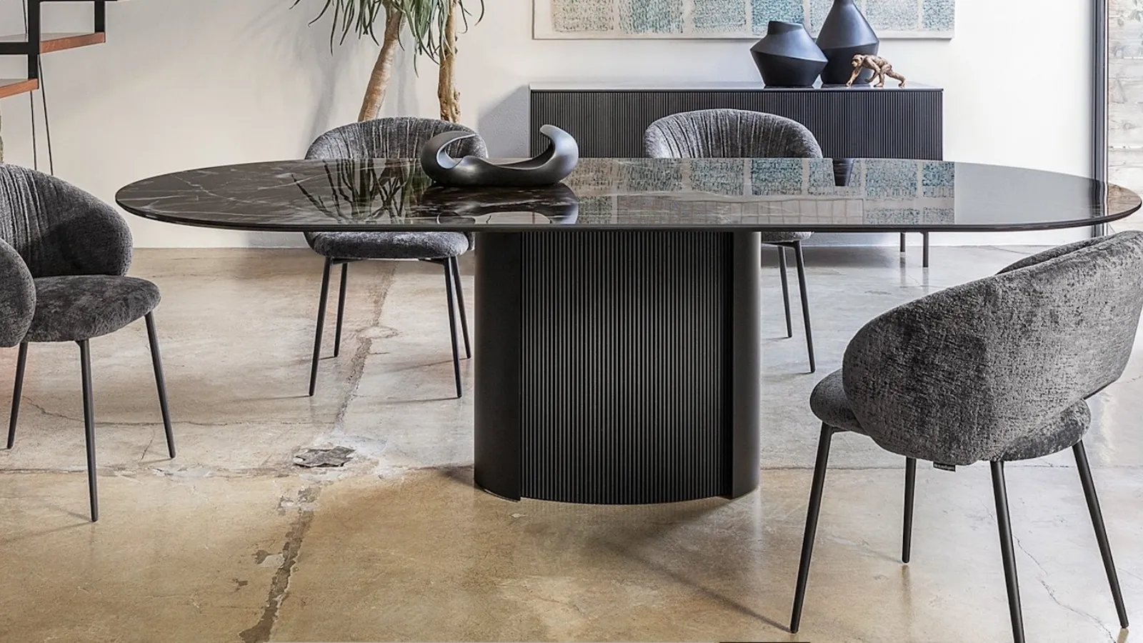 Yoroi ceramic table by Calligaris
