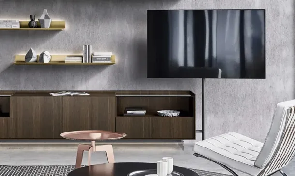 Mobile TV stand in oak by Sangiacomo.