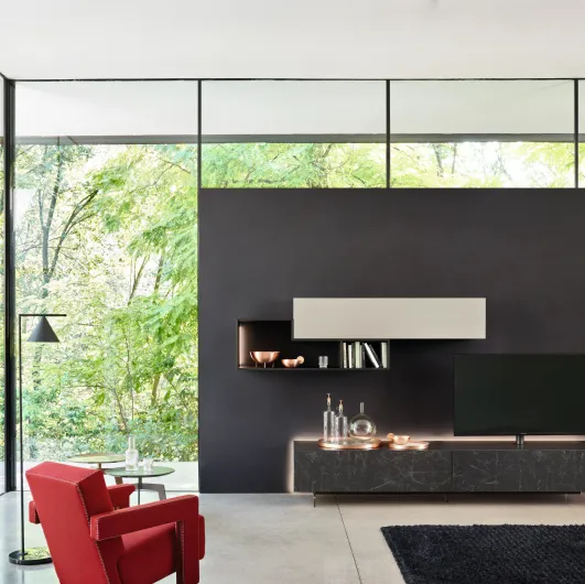 Vesa TV stand on Sangiacomo Cabaret Mobile