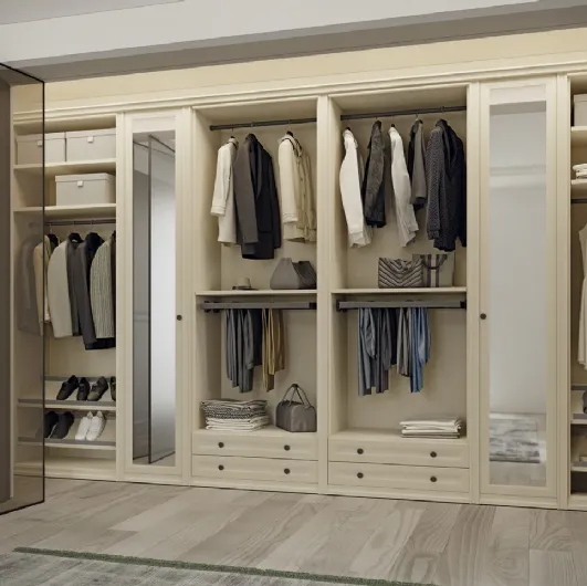 Arcadia AM014 walk-in closet by Colombini Casa.