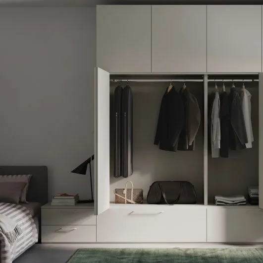 Wardrobe with folding doors Night 09 by Nardi Interni.