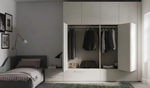 Wardrobe with folding doors Night 09 by Nardi Interni.