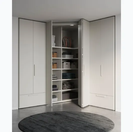 Custom-made corner wardrobe by Nardi Interni