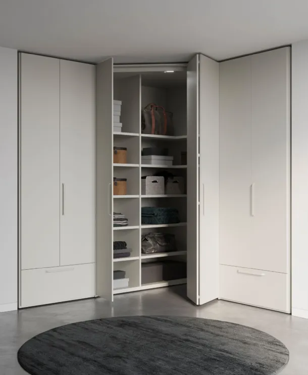 Custom-made corner wardrobe by Nardi Interni