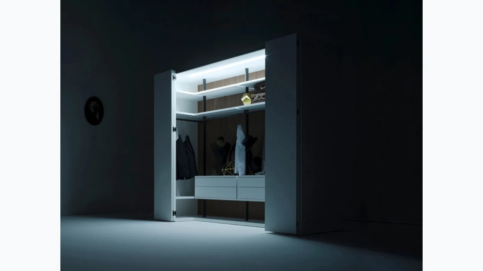 Freedhome dressing room by Caccaro