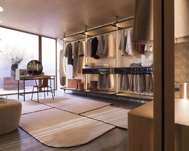 Dedalo Walk-in Closet by Novamobili