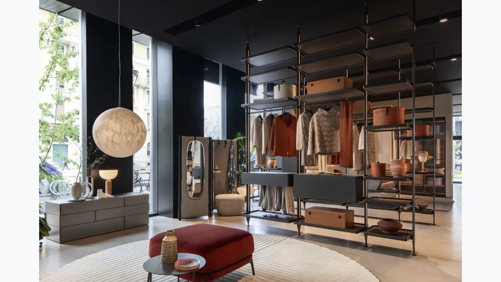 Dedalo Walk-in Closet by Novamobili