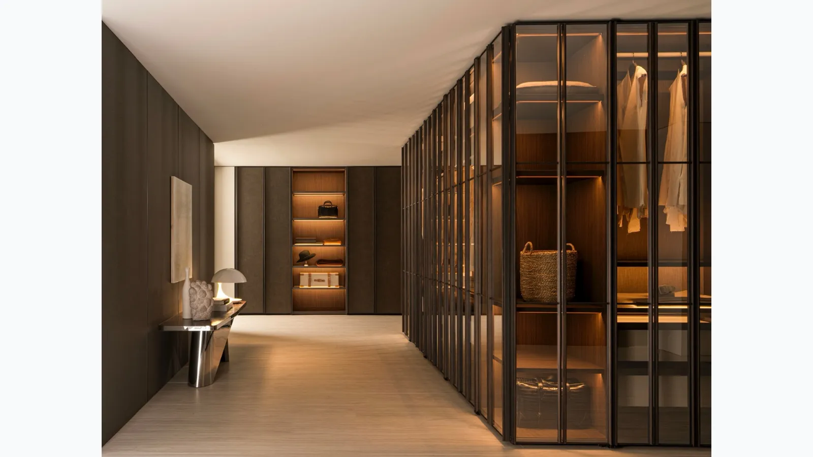 Già noto come armadio Gliss Master-Meridian Doors, prodotto