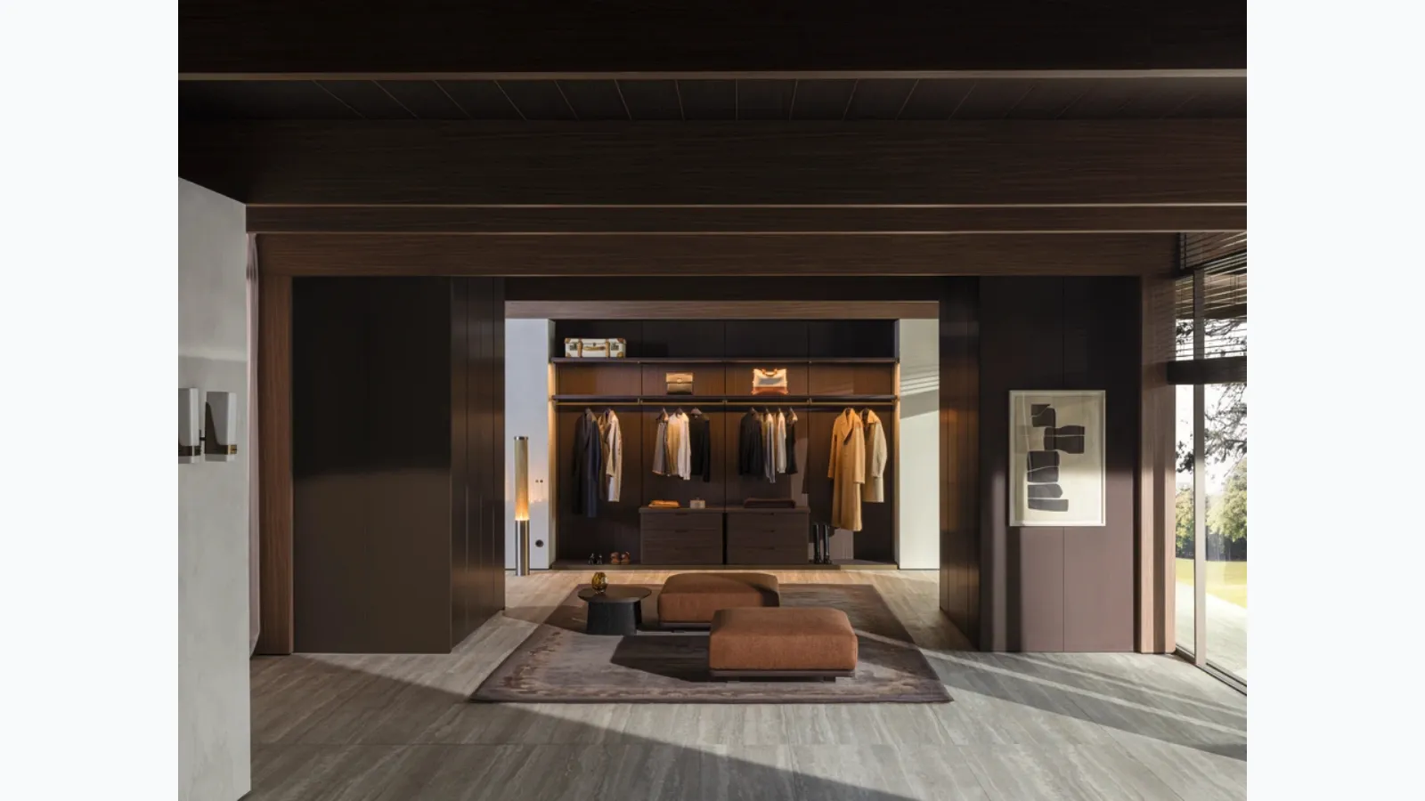 Master Dressing Walk-in Closet by Molteni & C