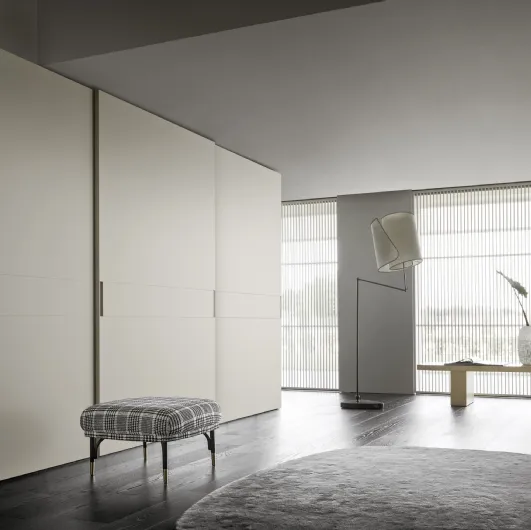 Meridian sliding door wardrobe by Sangiacomo