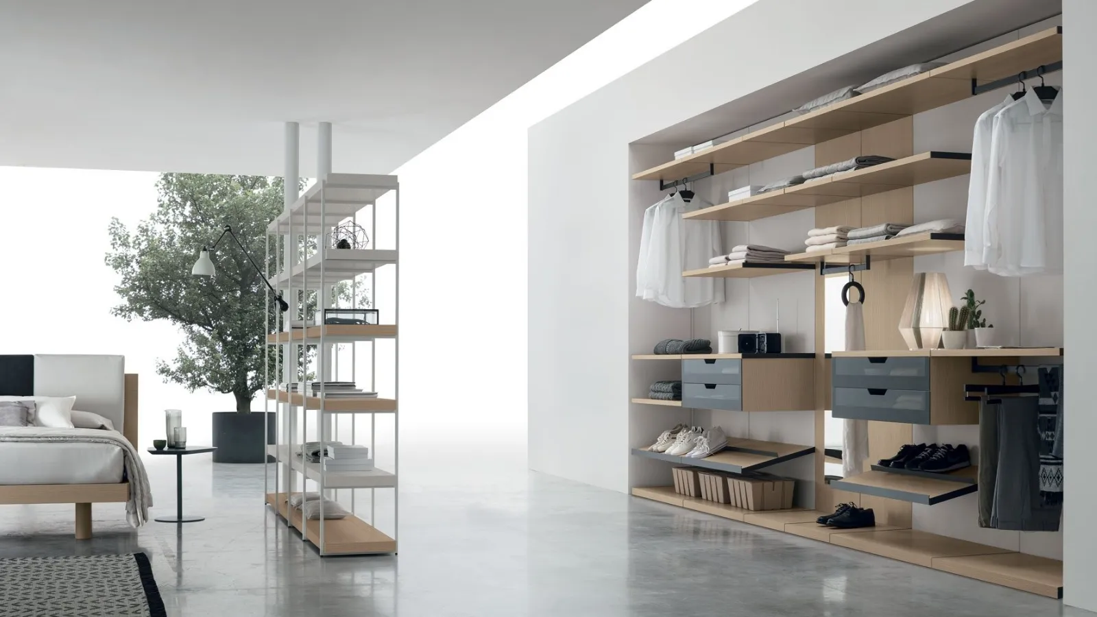 Tomasella's Practical Wardrobe