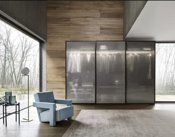 Sliding wardrobe Scrigno in woven glass by Sangiacomo.