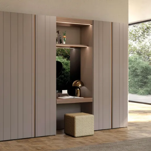 Wardrobe with swing doors Sketch by Presotto