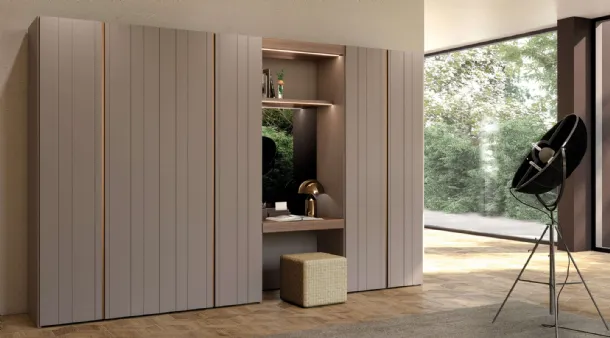 Wardrobe with swing doors Sketch by Presotto