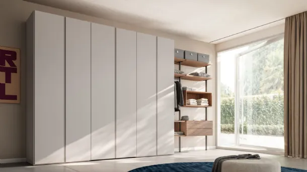 Wardrobe with swing doors Tratto + Pole 30 cabin by Orme.