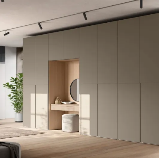 Orme's DN 33 Bridge Wardrobe