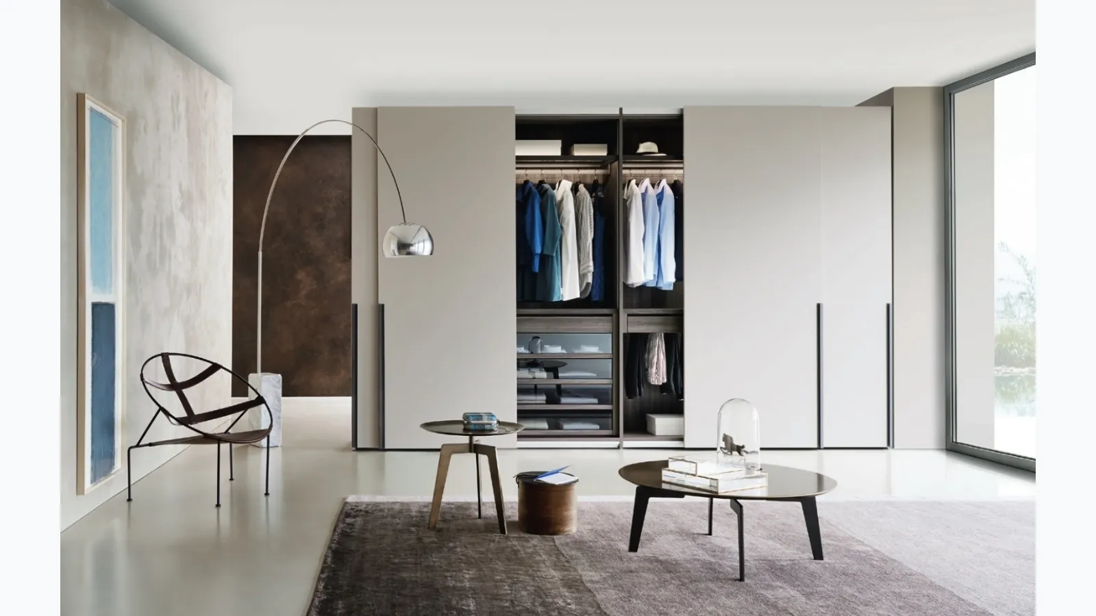 Wardrobe with sliding doors Tratto in matte lacquered Rope by Sangiacomo.