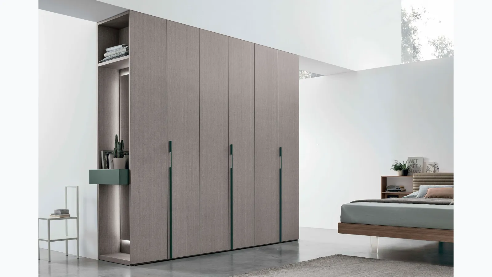Open-end wardrobe in Alpaca material by Tomasella.