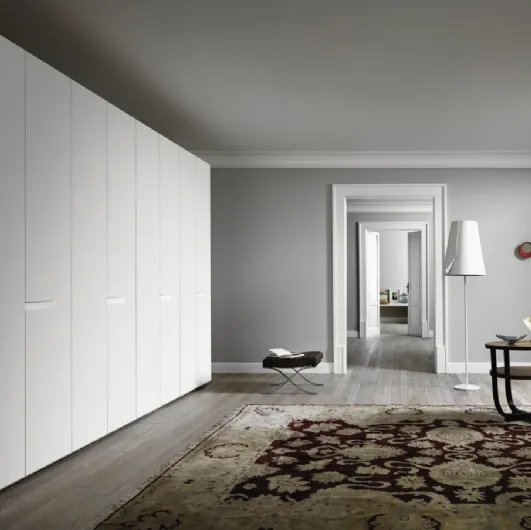 Sail wardrobe in white lacquered finish by Sangiacomo.