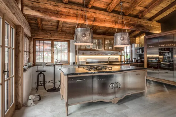 Classic Dechora kitchen with steel and wood island by Marchi.