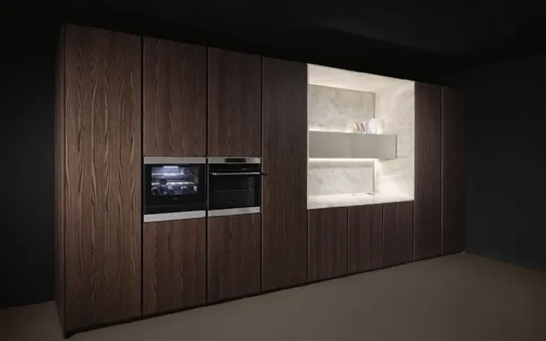 Linear wooden kitchen design Altea 02 by Maistri.