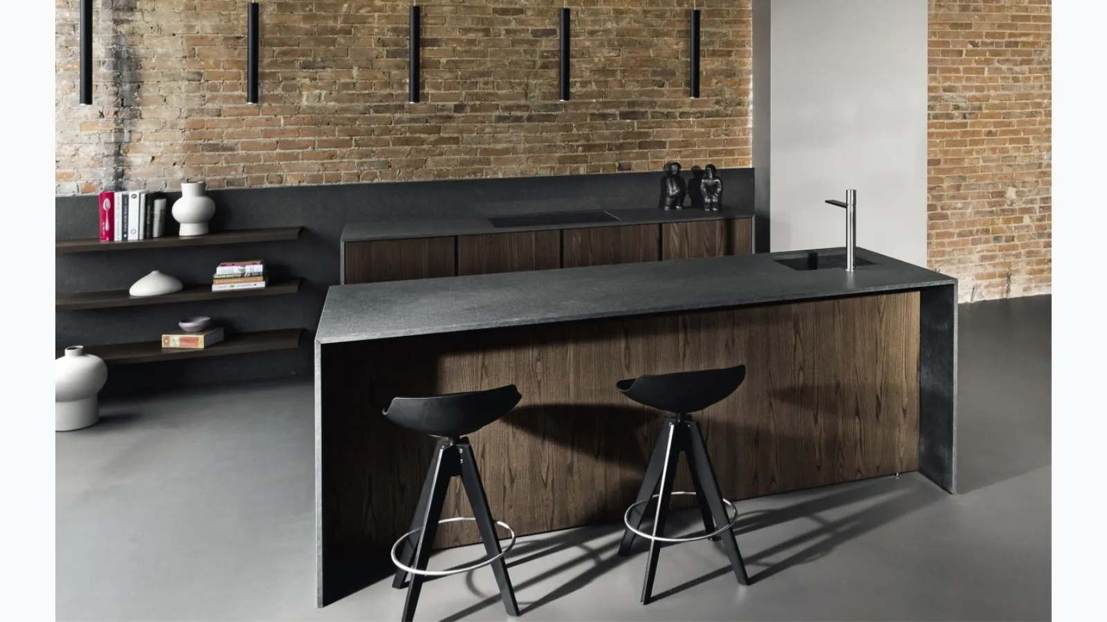Design kitchen with wooden island and stone Altea 06 by Maistri.